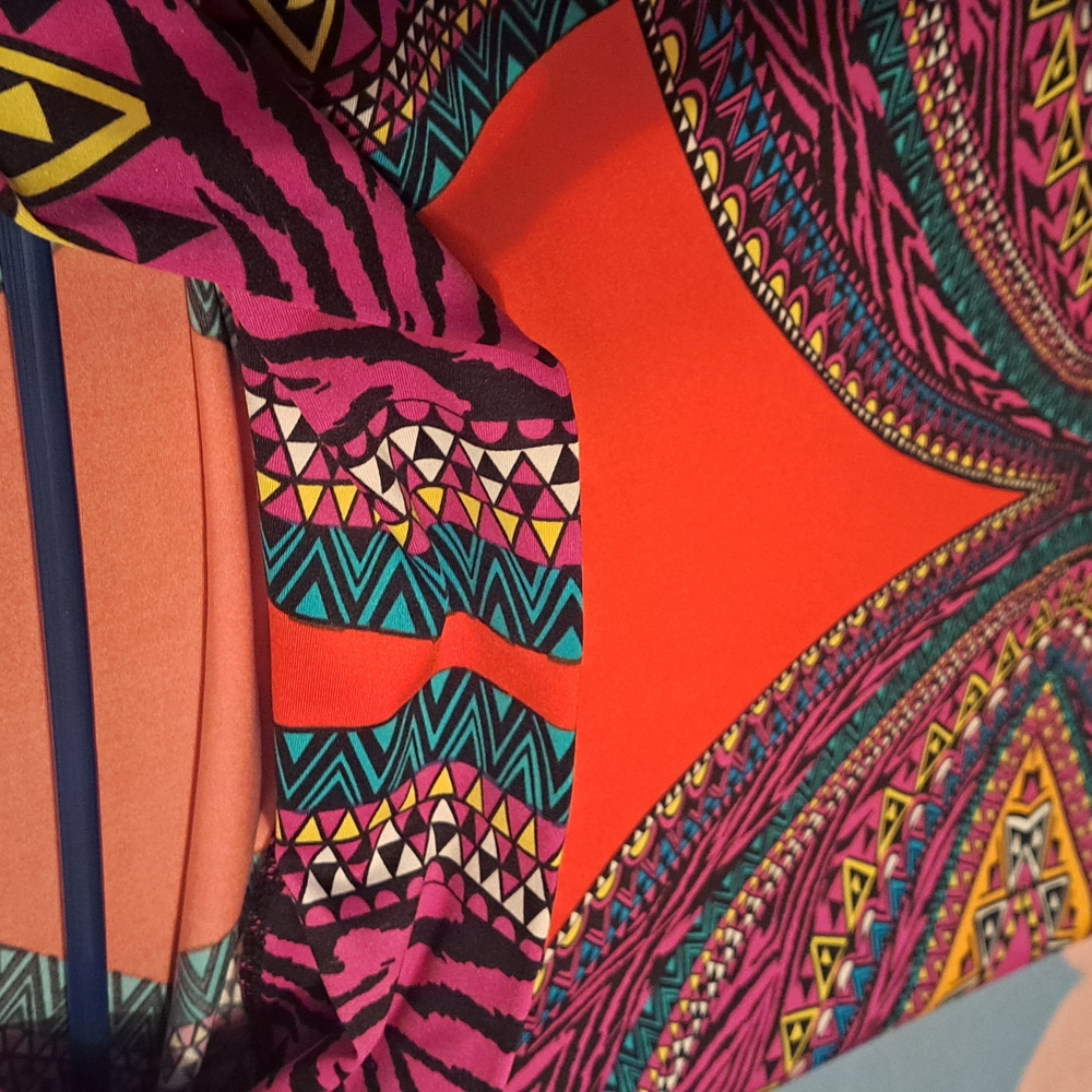 Colorful Geometric Pattern Skirt - Picture 2 of 2